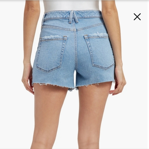 NEW Good American Bombshell Shorts 29 / 8 - Picture 2 of 9